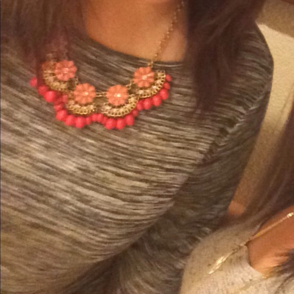 Gorgeous statement necklace